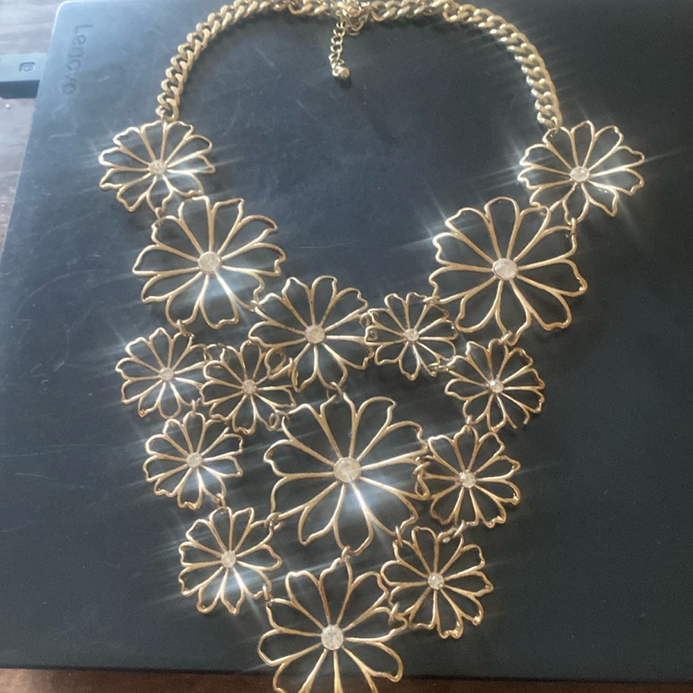 Gold flower bib necklace